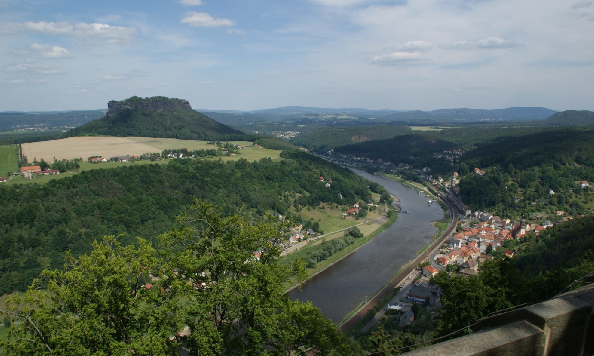 Blick auf Elbe und Lilienstein