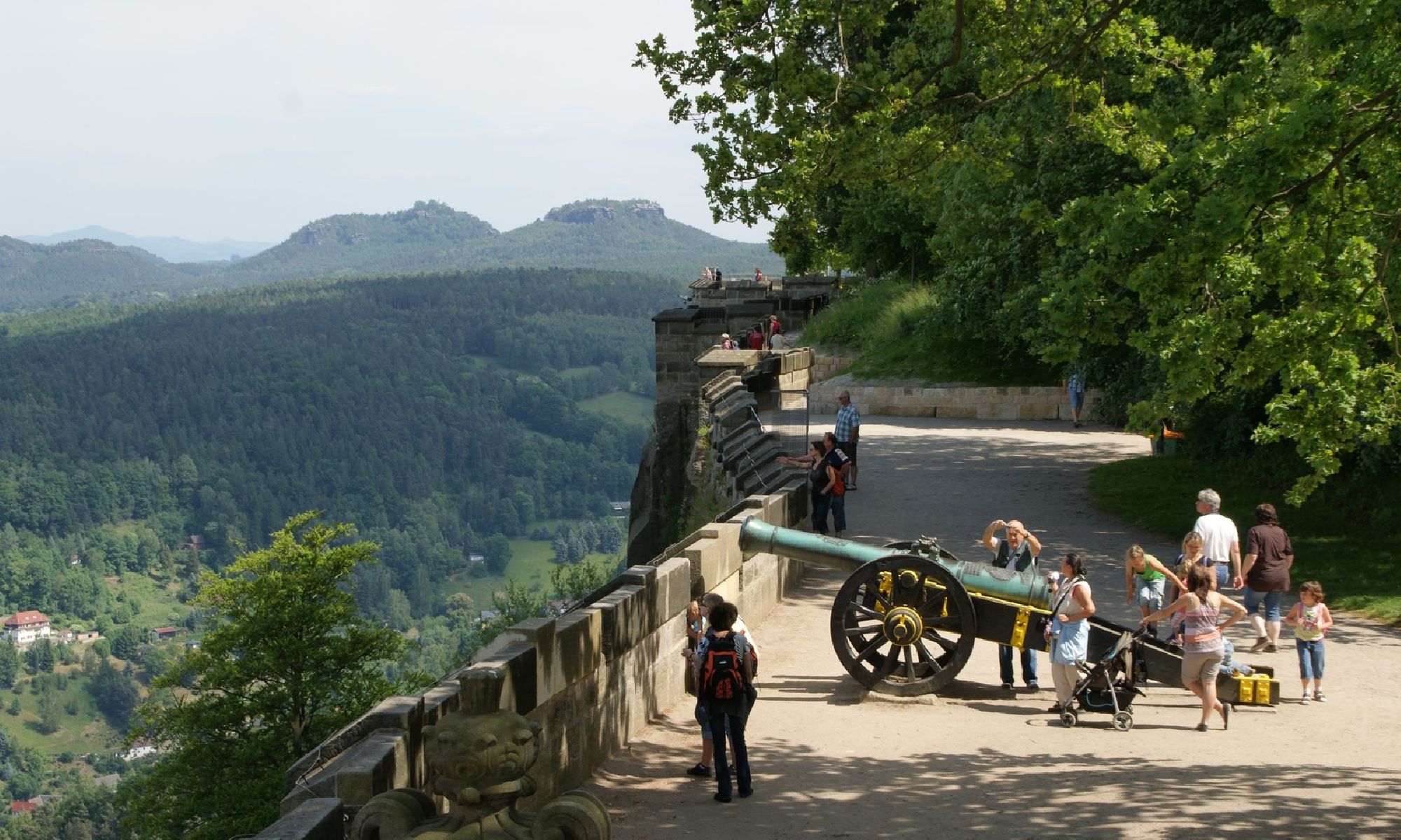 Außenmauern der Festung Königstein